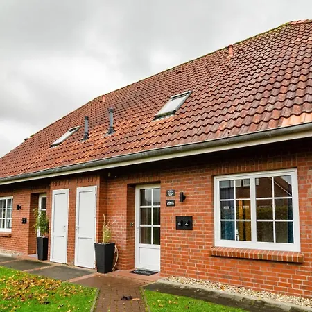 Huebsche Ferienwohnung In Nessmersiel, Mit Balkon, Wlan, Haustiere Gestattet. Апартаменты